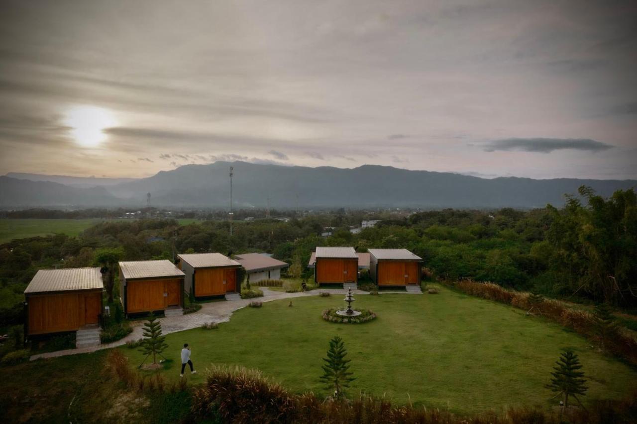The Sunnery Ville Lom Kao Exteriör bild