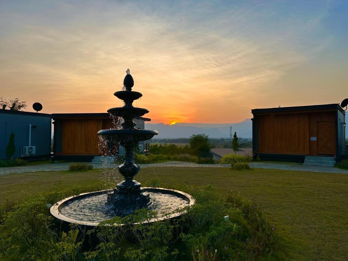 The Sunnery Ville Lom Kao Exteriör bild